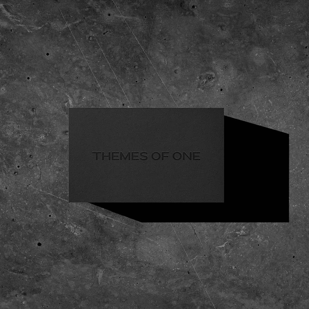 Logotipo y branding para Themes of One